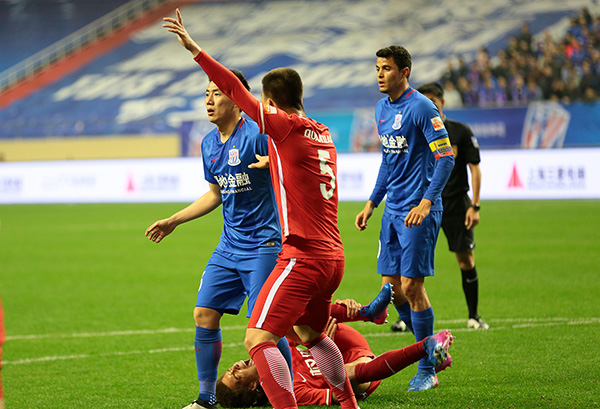 爱游戏体育官网-武汉三镇发布备战花絮,今晚门线救险,中超任务艰巨,纪律约束更严格的简单介绍-爱游戏体育官网 爱游戏体育官网-武汉三镇发布备战花絮,今晚门线救险,中超任务艰巨,纪律约束更严格的简单介绍-爱游戏体育官网